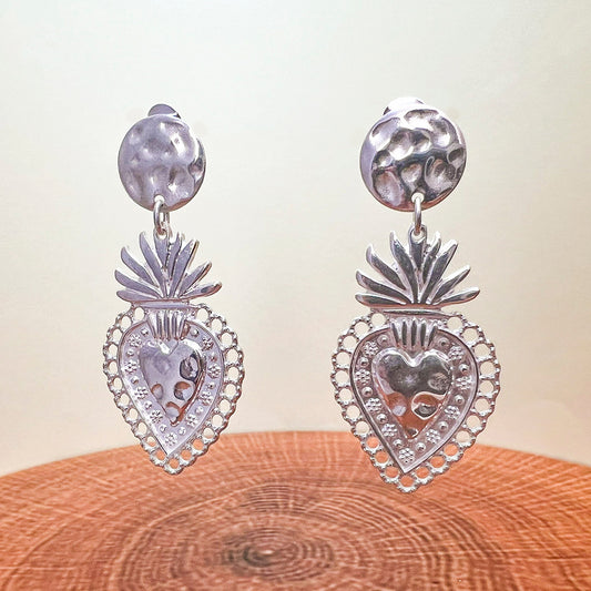 aretes de corazon